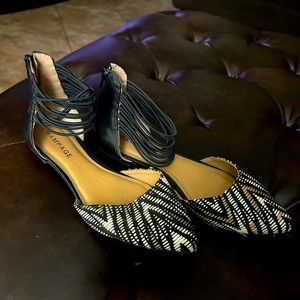 Rampage flat sandals size 8